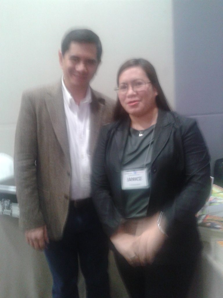 Pinay Investor-with-Mr. Efren Ll. Cruz-at-the-Financial-Fitness-Forum-2015